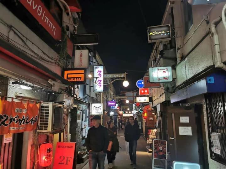 北新宿 Central Shinjuku Walk To Kabuki-Chou, Golden Gai Токио Екстериор снимка